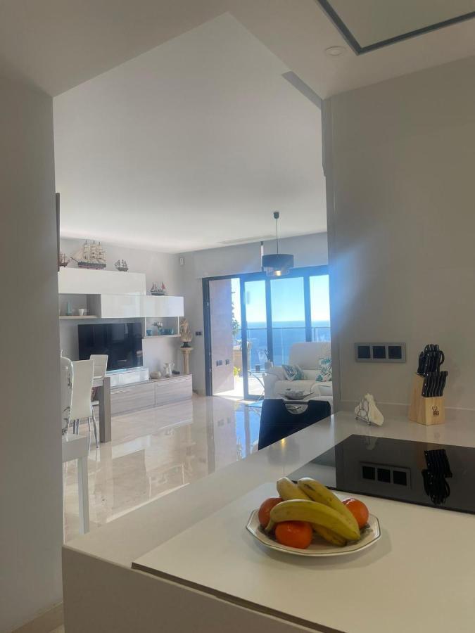 Sunset Waves Benidorm Julieta Vistas Al Mar Premium 200 Mt2 Con Jacuzzi En Terraza 아파트 외부 사진