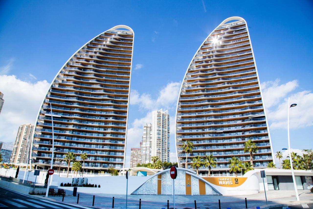 Sunset Waves Benidorm Julieta Vistas Al Mar Premium 200 Mt2 Con Jacuzzi En Terraza 아파트 외부 사진