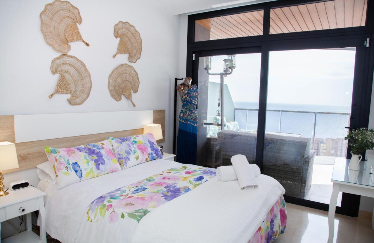 Sunset Waves Benidorm Julieta Vistas Al Mar Premium 200 Mt2 Con Jacuzzi En Terraza 아파트 외부 사진