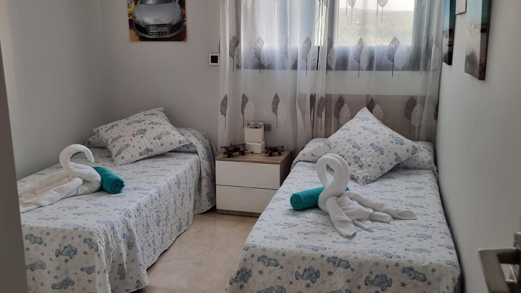 Sunset Waves Benidorm Julieta Vistas Al Mar Premium 200 Mt2 Con Jacuzzi En Terraza 아파트 외부 사진